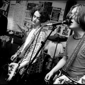 #27 Teenage Fanclub – Everything Flows