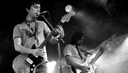 #5 The Crash – Lauren Caught My Eye (2001)