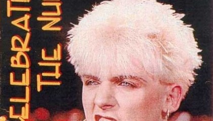 Kahdeksan yhden hitin cover-ihmettä