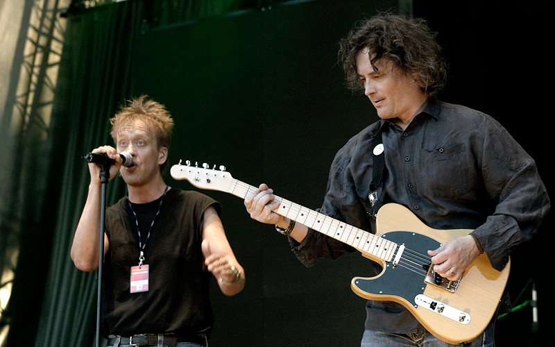 #101 Eppu Normaali – Suolaista sadetta (2004)