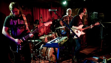 #106 Delay Trees – About Brothers (2008)