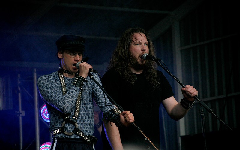 #41 Rättö ja Lehtisalo – Valonnopeus (2003)