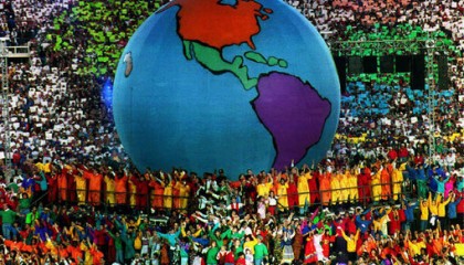 Spektaakkelin ytimessä – 5 kohtuuttoman mahtavaa Super Bowl -väliaikaesitystä