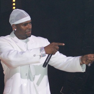 Tätä syntiä ei pese pois mikään – eli Nuorgamin raportti R.Kellyn konsertista