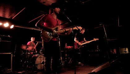 #78 Cosmobile – The Finger (2007)