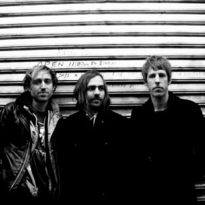 Small talk: vieraana Oliver Ackermann (A Place to Bury Strangers)