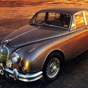 Naislaulajien kokoontumisajot Nuorgamin torilla