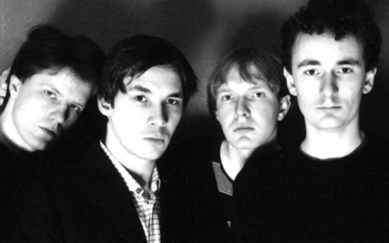 #28 The Comsat Angels – Independence Day