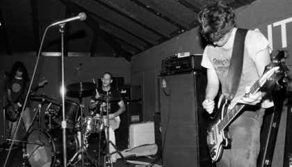 #27 Dinosaur Jr – Repulsion