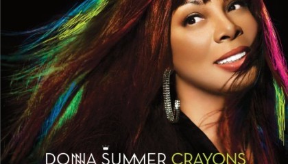 Matka ihmemaahan ja takaisin – katsaus Donna Summerin pitkään uraan