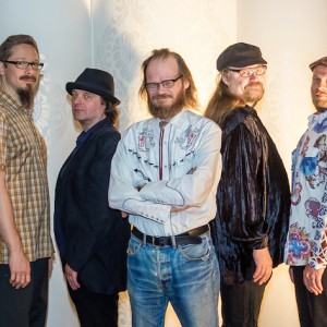 Pekka Myllykoski – yhteiskunnan tarkkailua country-verhon välistä