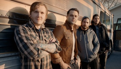 Small talk: vieraana Brian Fallon (Gaslight Anthem)