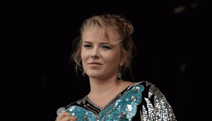 Giffaa hei! #370: Yona