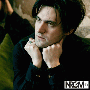 Giffaa hei! #004: Bright Eyes