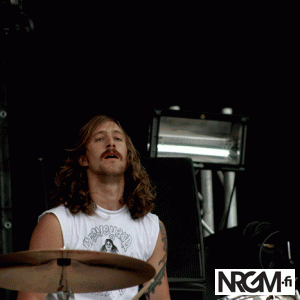 Giffaa hei! #117: Graveyard