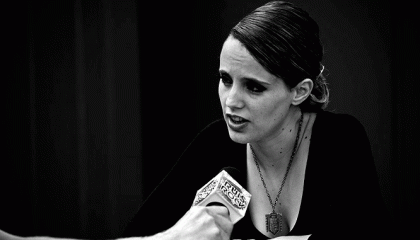 Giffaa hei! #140: Anna Calvi