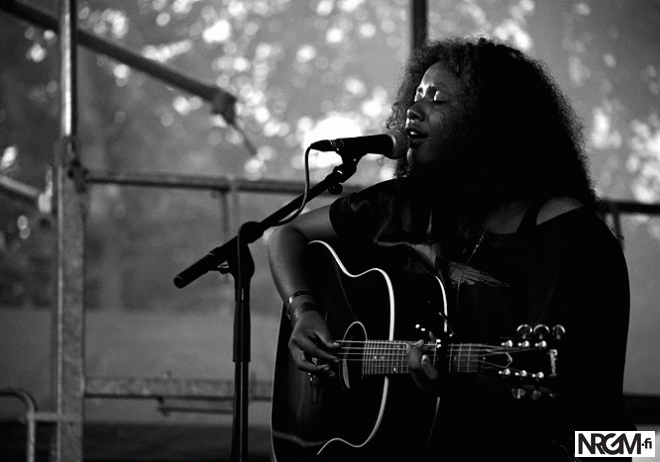 Giffaa hei! #156: Mirel Wagner
