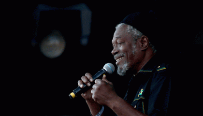 Giffaa hei! #327: Horace Andy