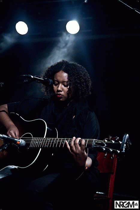 Giffaa hei! #334: Mirel Wagner