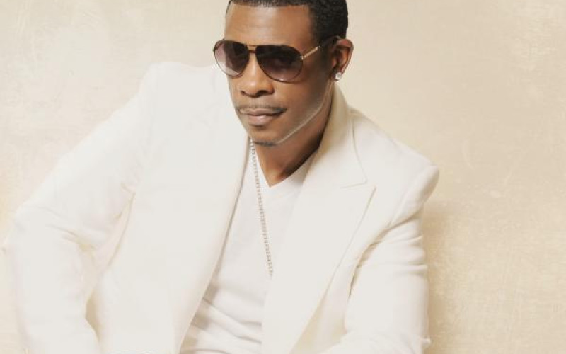 Nuorgamin kutukatselmus – 30 hikisen hunajaista r&b-hidasta