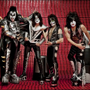 Kiss – Monster