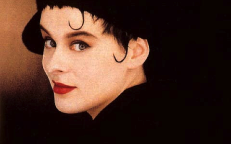 #25 Lisa Stansfield – All Around the World