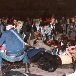 Viisi alkoholisoituneinta kotimaista hardcorepunk-pioneeria