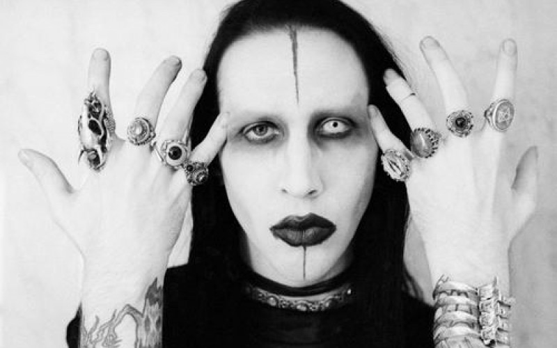 #14 Marilyn Manson – The Beautiful People