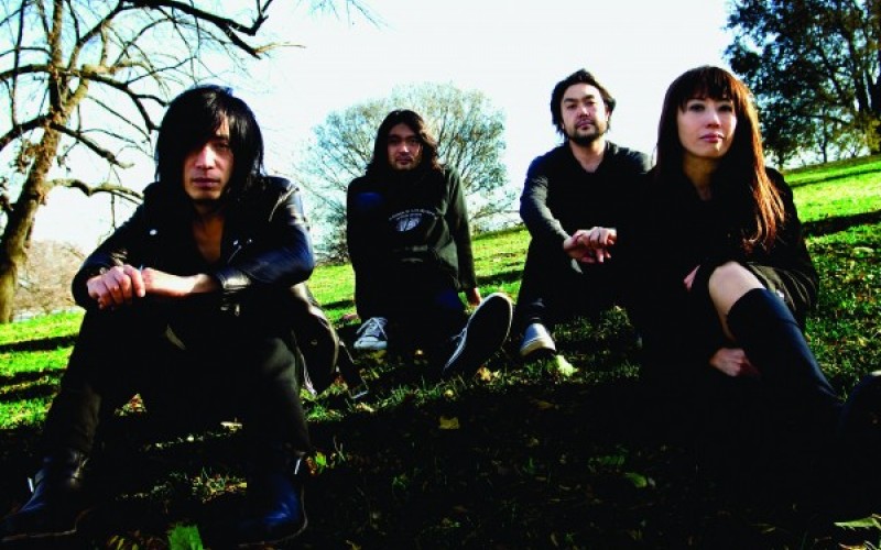 Small talk: vieraana Takaakira Goto (Mono)