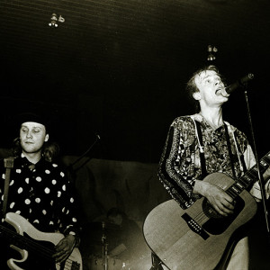 Viisi syytä arvostaa Neljää Ruusua enemmän