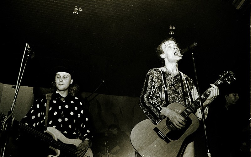 Viisi syytä arvostaa Neljää Ruusua enemmän