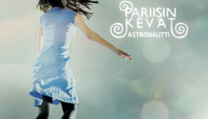 #29 Pariisin kevät – Tämän kylän poikii (2010)