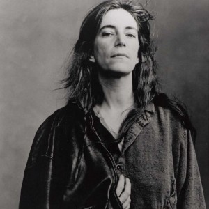 Viisi kuvaa taiteilijasta: Patti Smith