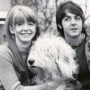 Herkkää ja imelää ristiriitaa – Paul McCartney laulaa rakkaimmilleen henkilökohtaisesti