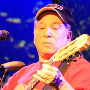 Viisi yllättävää Paul Simoniin liittyvää musiikkityyliä