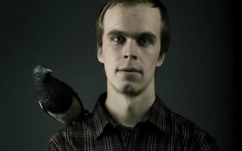Peter Broderick – http://www.itstartshear.com