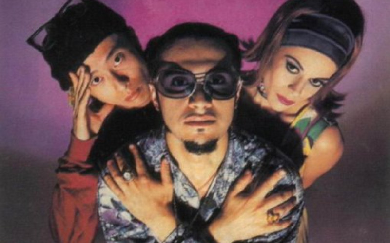 #8 Deee-Lite – Groove Is In The Heart