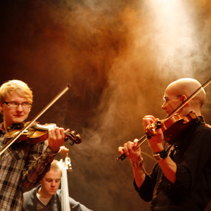 Runolaulusta viuluprogeen