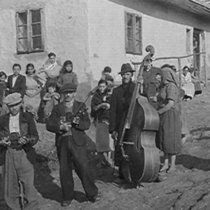 Mustalaiseks' olen syntynyt