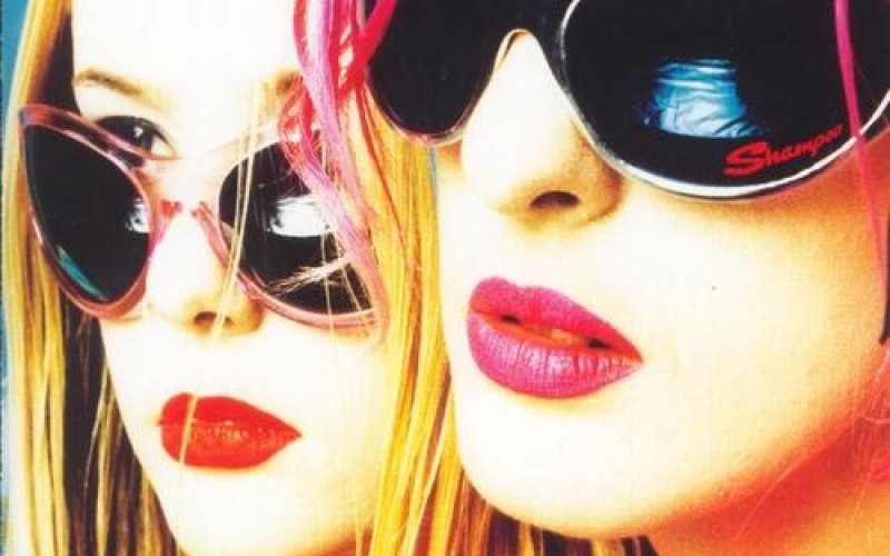 Poptaivaan himmeät muovitähdet, osa 1