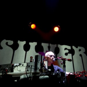 Small talk: vieraana Simeon Coxe III (Silver Apples)